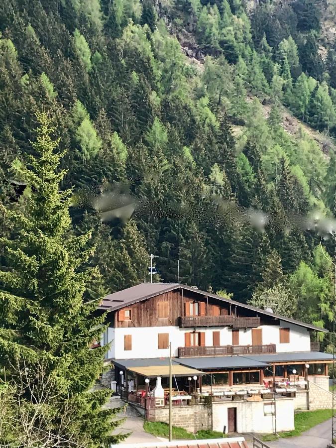 Rifugio Stella Alpina Saviore dell'Adamello